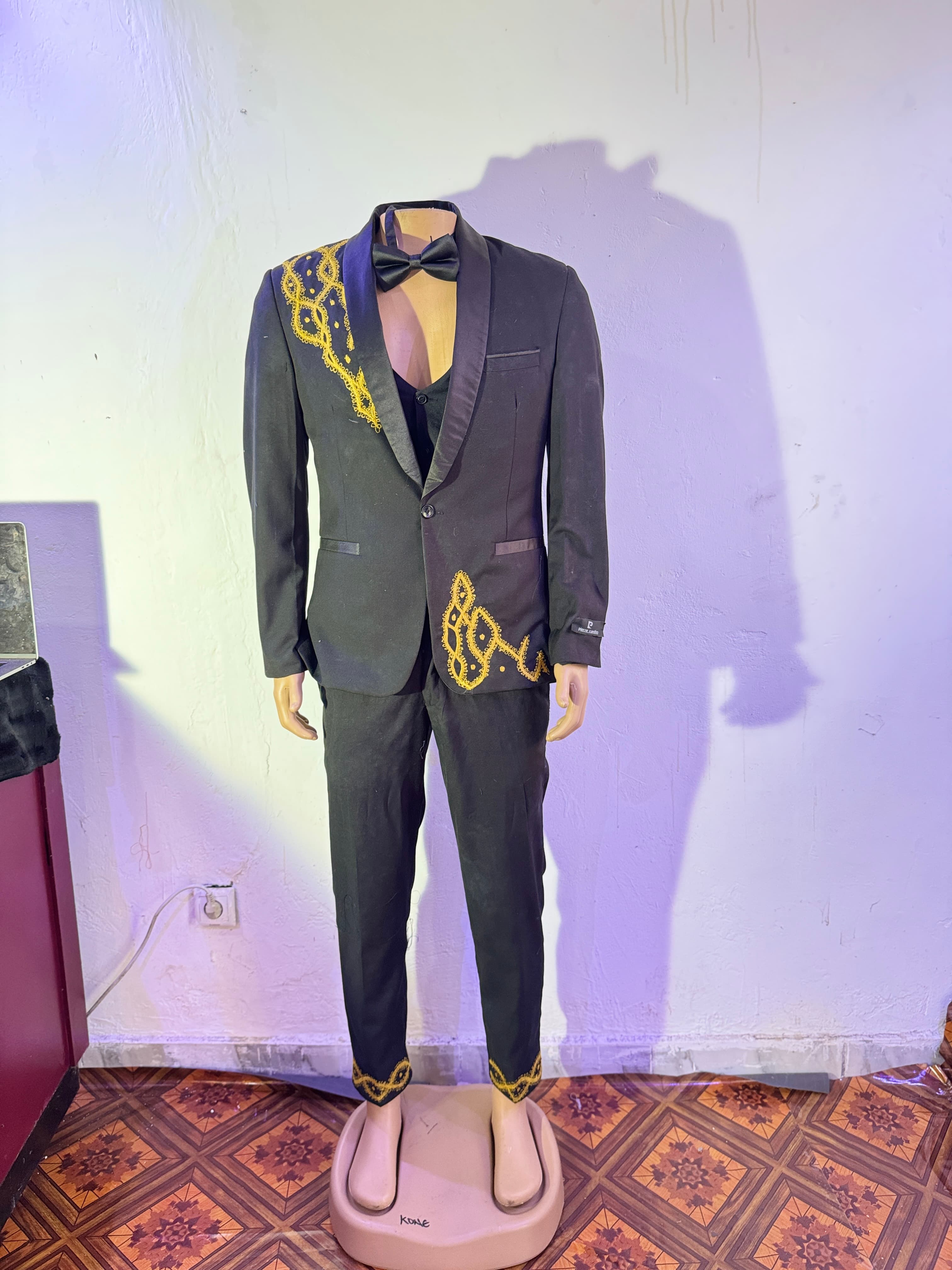 Signature Embroidery Studio